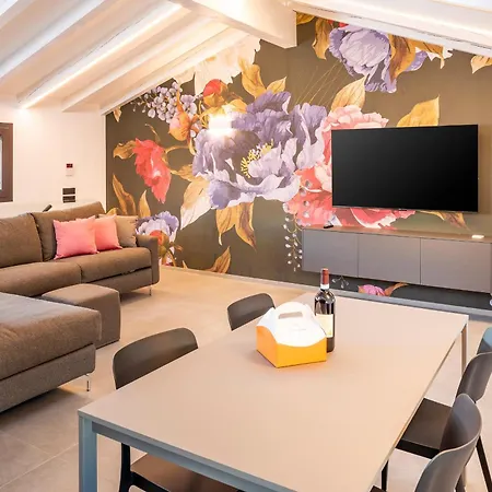 Blumen Appartement Bardolino